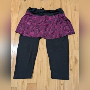 SkirtSports Lotta Breeze Capri Skirt Leggings